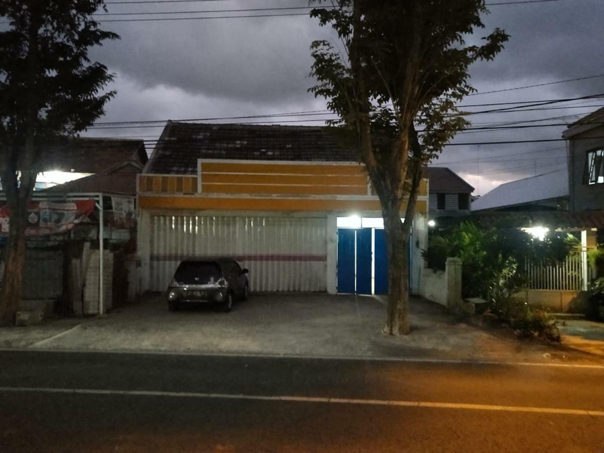 Thalia Guesthouse Ijen - Bromo & Sukamade Tour Banyuwangi  Exterior foto
